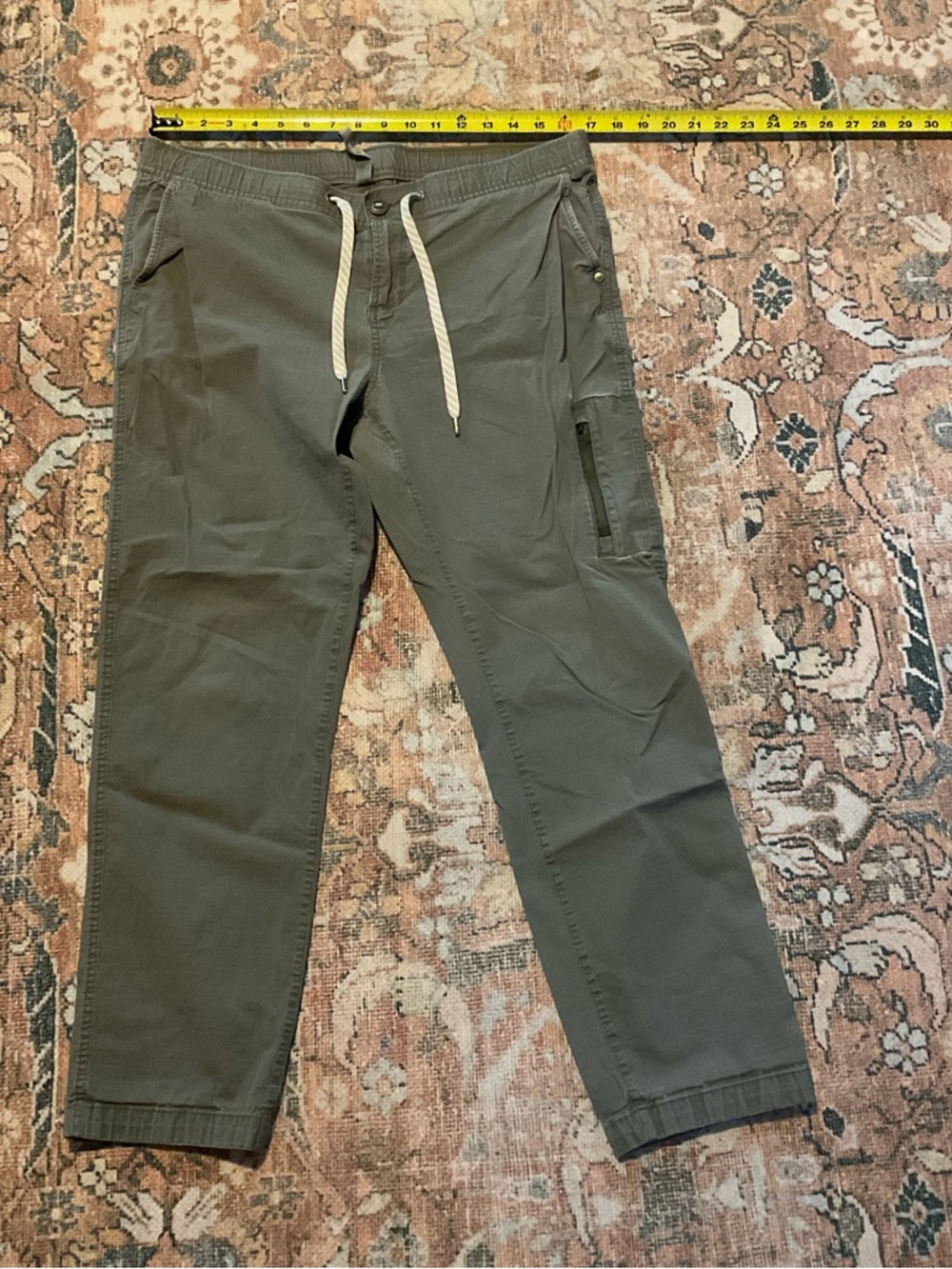 Vuori Olive Green Drawstring Track Joggers